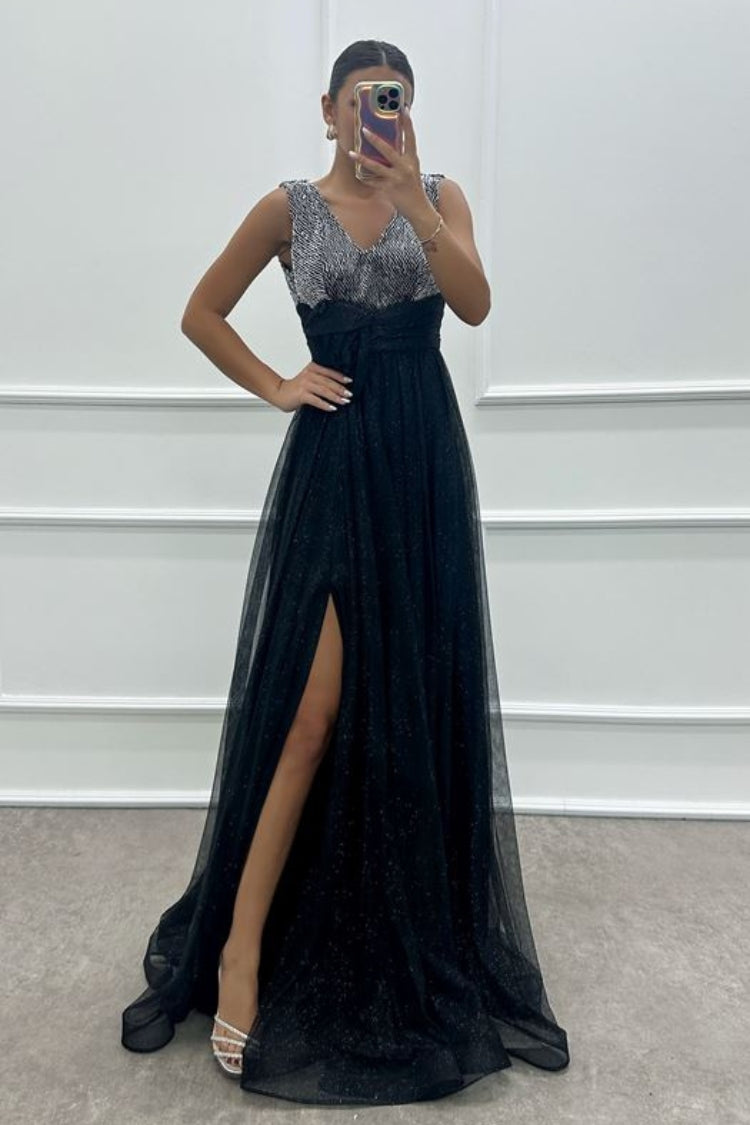 V-Neck Waist Rose Detail Embroidered Design Dress