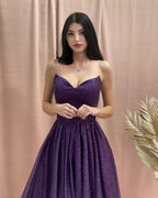 incantevole abito da sera in raso con paillettes, senza spalline, senza maniche, a linea ad A