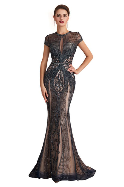 Charmantes Meerjungfrau-Ballkleid mit Flügelärmeln und Perlenbesatz, Rundhalsausschnitt, Abendkleid