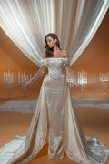 Abito da sposa incantevole in raso con colonna, monospalla, senza maniche, con applicazioni e strascico