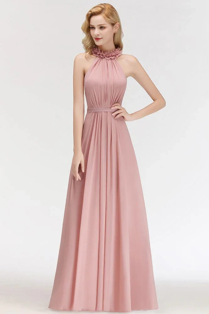 Incantevole abito da damigella d'onore senza maniche con volant in chiffon a collo halter, abito lungo da sera a linea ad A