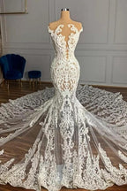 Abito da sposa senza maniche a sirena in tulle con applicazioni, incantevole come un giardino di gioielli