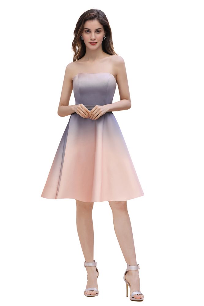 Charmantes kurzes A-Linien-Heimkehrkleid mit Herzausschnitt und Farbverlauf