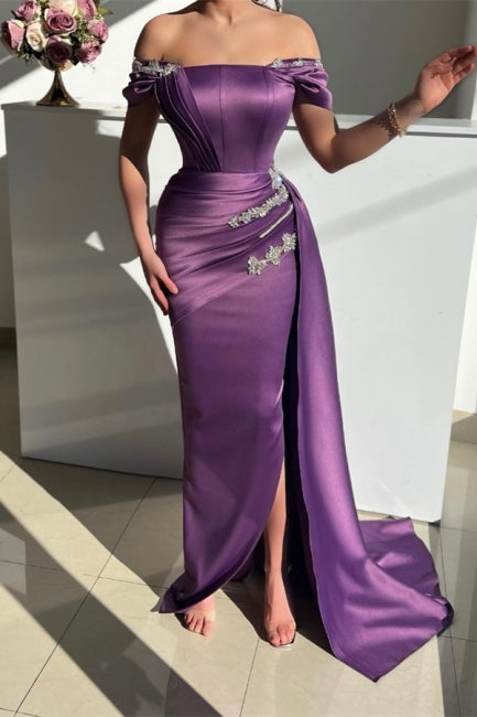 Schickes, schulterfreies, bodenlanges Meerjungfrau-Ballkleid in Traubenrot