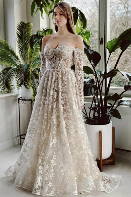 Vestido de novia elegante de corte A largo con hombros descubiertos, encaje y cuentas, y mangas largas