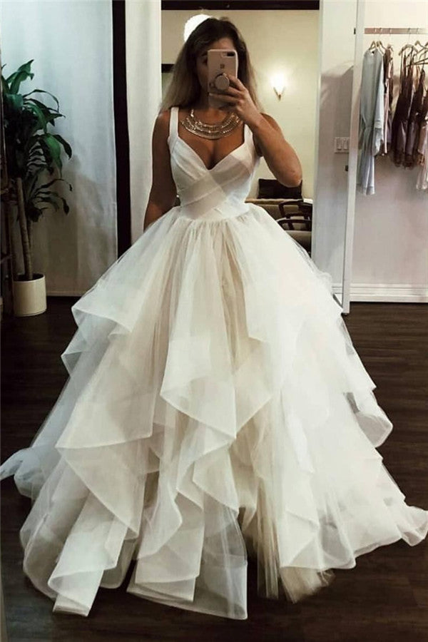 Elegante Abito Lungo a Palloncino con Scollo a Cuore in Tulle per Cerimonia Nuziale