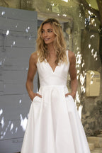 Elegante abito corto a linea ad A con scollo a V, in raso, senza schiena, formale, con tasche