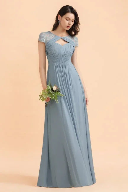 Vestito da damigella d'onore in chiffon con pizzo, maniche corte eleganti e balze