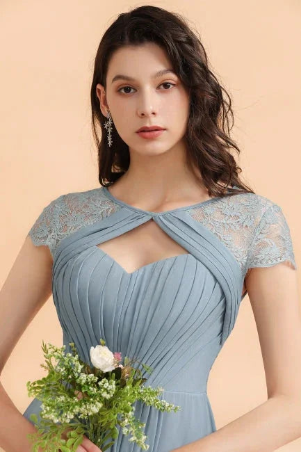 Vestito da damigella d'onore in chiffon con pizzo, maniche corte eleganti e balze