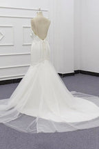 Robes de mariée élégantes sirène à fines bretelles ornées de perles chic