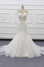Robes de mariée élégantes sirène à fines bretelles ornées de perles chic