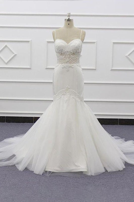 Abito da sposa elegante a sirena con perline e spalline sottili chic