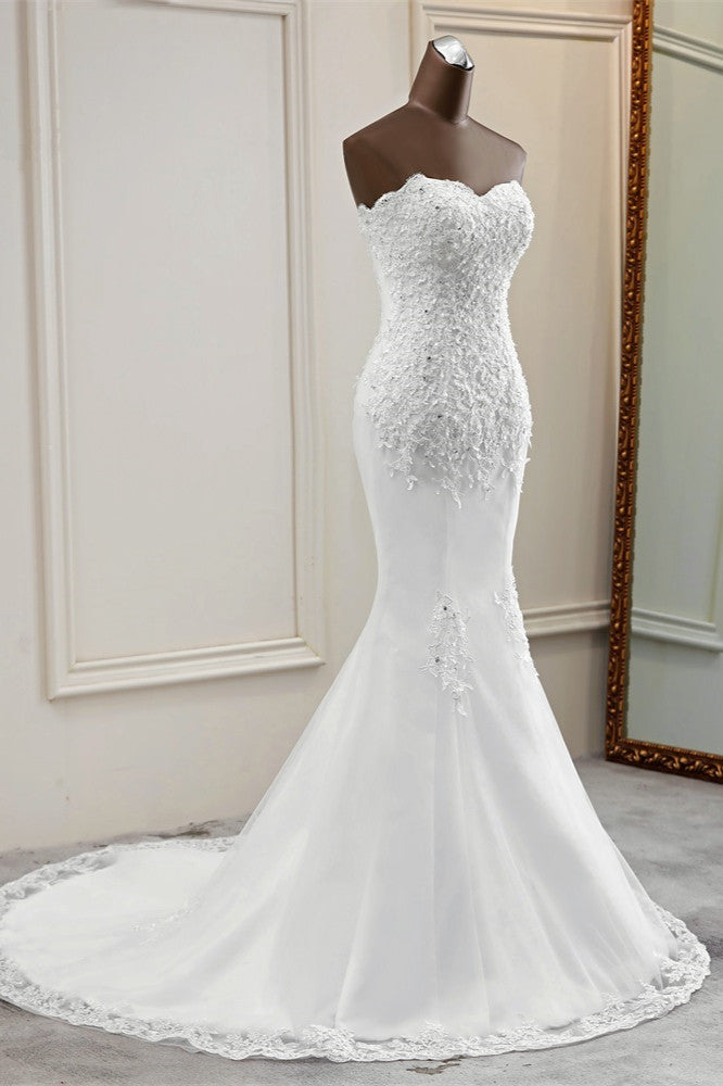 Chic Strapless Lace Appliques Mermaid Wedding Dress With Beading White