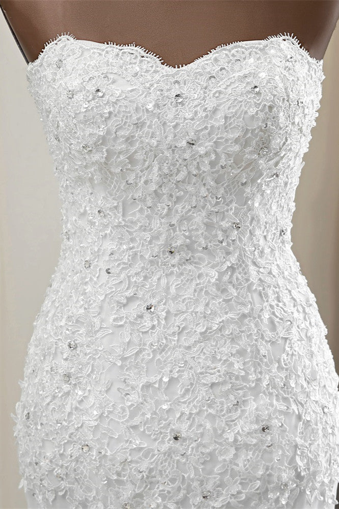 Chic Strapless Lace Appliques Mermaid Wedding Dress With Beading White