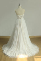 Chic Sweetheart Lace Wedding Dress White Tulle Ruffles Bridal Gown On Sale