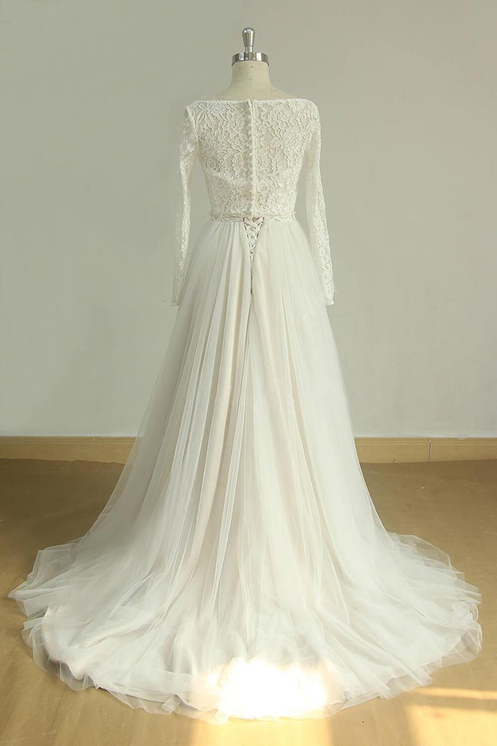 Chic Sweetheart Lace Wedding Dress White Tulle Ruffles Bridal Gown On Sale