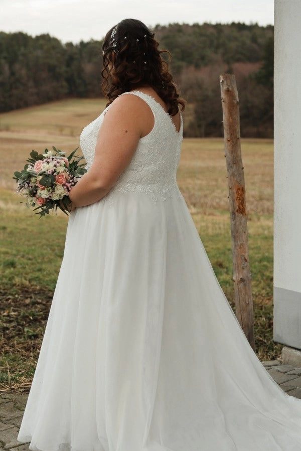 Classic Ivory V Neck Sleeveless A Line Wedding Dress With Appliques