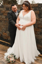 Classic Ivory V Neck Sleeveless A Line Wedding Dress With Appliques