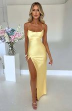Vestido Maxi de Cetim com Alças Cruzadas e Fecho de Laço SYP178