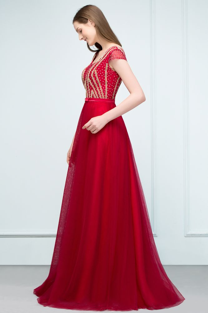 Vestidos de cerimónia com tule bordado a cristal, corte evasê, comprimento até ao chão, mangas curtas tipo capa e faixa na cintura