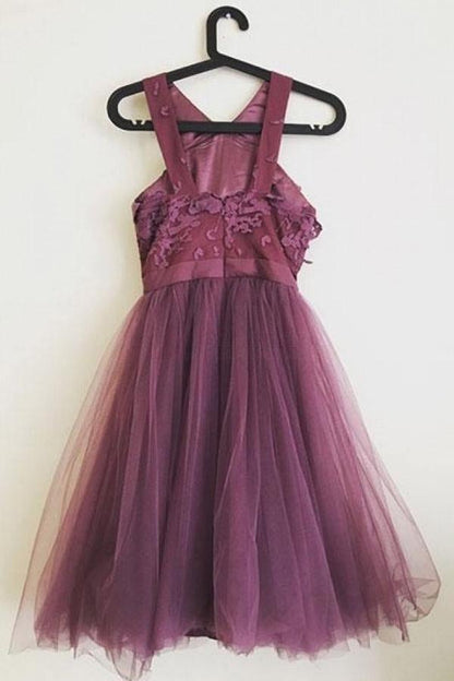 Lindos vestidos de fiesta de tul morado con apliques y corte en A