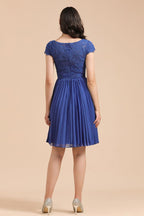 Vestido Curto de Festa em Chiffon com Renda, Mangas Curtas, Comprimento ao Joelho, para Baile de Regresso a Casa