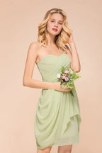 Vestido Mini de Dama de Honra com Folhos, Sem Mangas, Justo e em Chiffon, para Convidada de Casamento