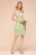 Vestido Mini de Dama de Honra com Folhos, Sem Mangas, Justo e em Chiffon, para Convidada de Casamento