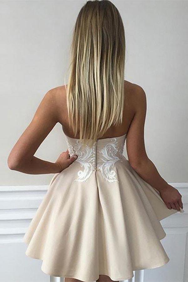 Abito corto da ballo con applicazioni di pizzo a forma di cuore dolce e grazioso, abito per serata di ritorno a casa