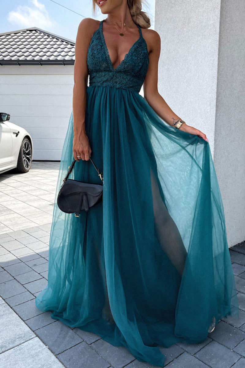 Abito da Sera con Scollo a V in Pizzo Solido e Trama Sexy