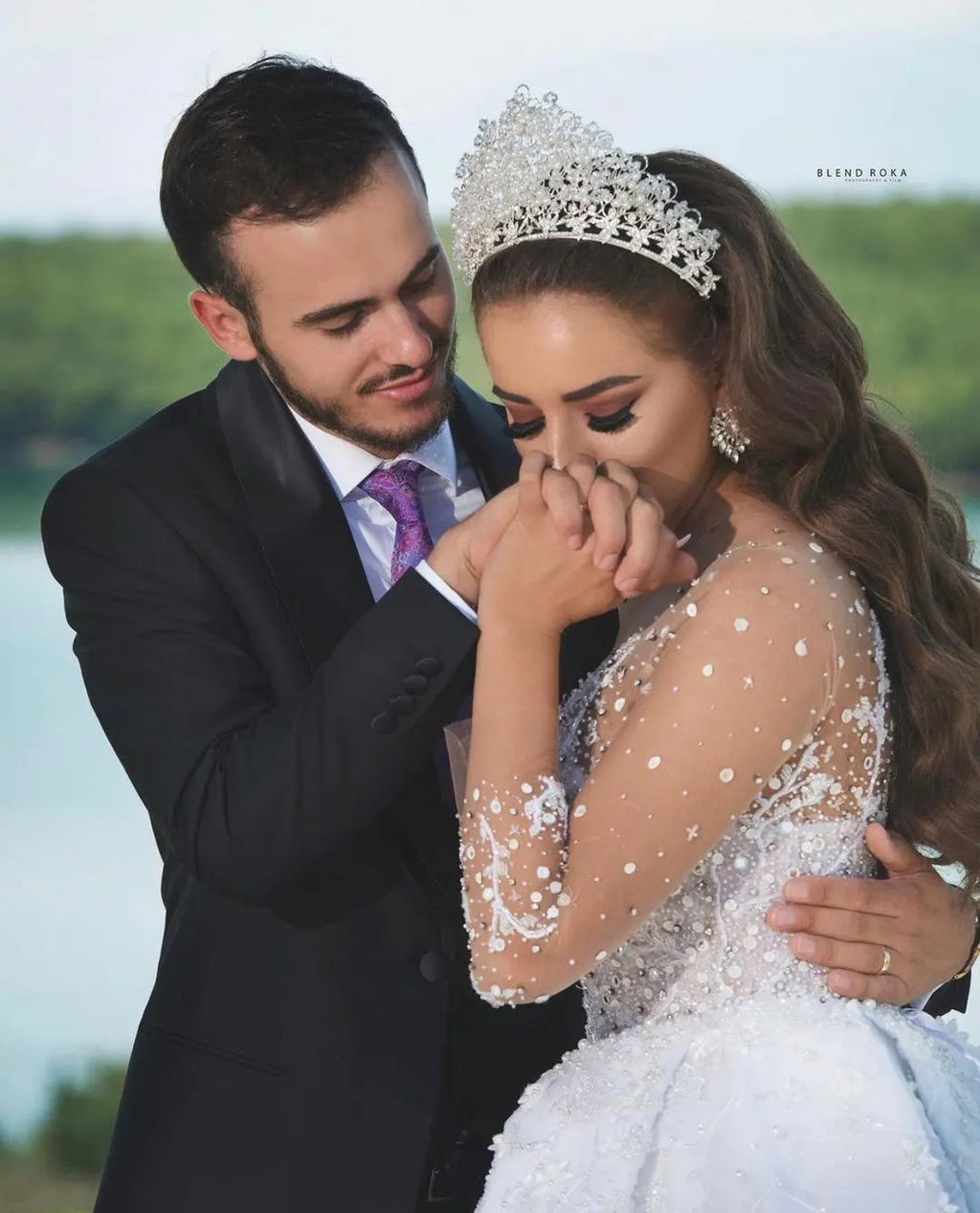 Simple Sweetheart Long Ball Gown Wedding Dress With Beaded Sleeves