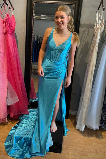 Langes Ballkleid im Meerjungfrauen-Stil aus Satin mit V-Ausschnitt und Schlitz