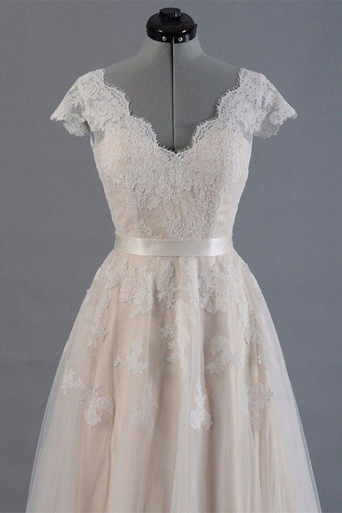 Lace Long Sleeve Wedding Dress With Elegant Silhouette