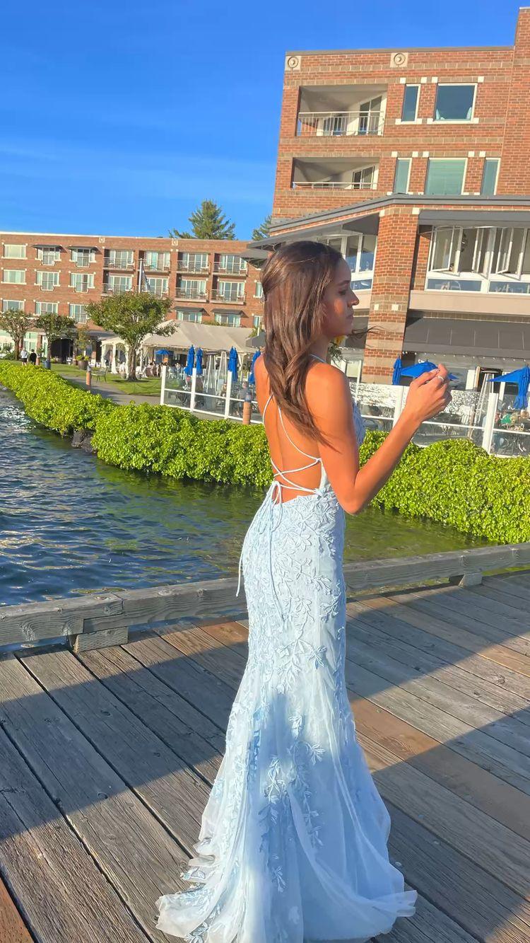 Vestidos de Festa Longos com Renda Azul Bebé Estilo Sereia com Alças Finas Y1733