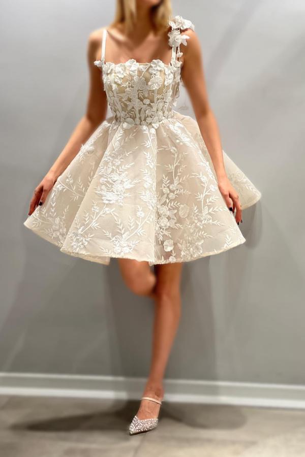 Deluxe Short A Line Lace Prom Dress With Square Neck Spaghetti Straps Appliques