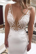Beautiful Sleeveless V Neck Mermaid Wedding Dress With Appliques