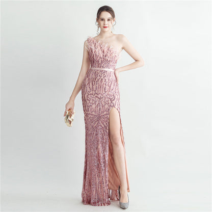 Heavy Industry Ostrich Hair Craft Bundle Hair Evening Dress with Oblique Shoulder Slit