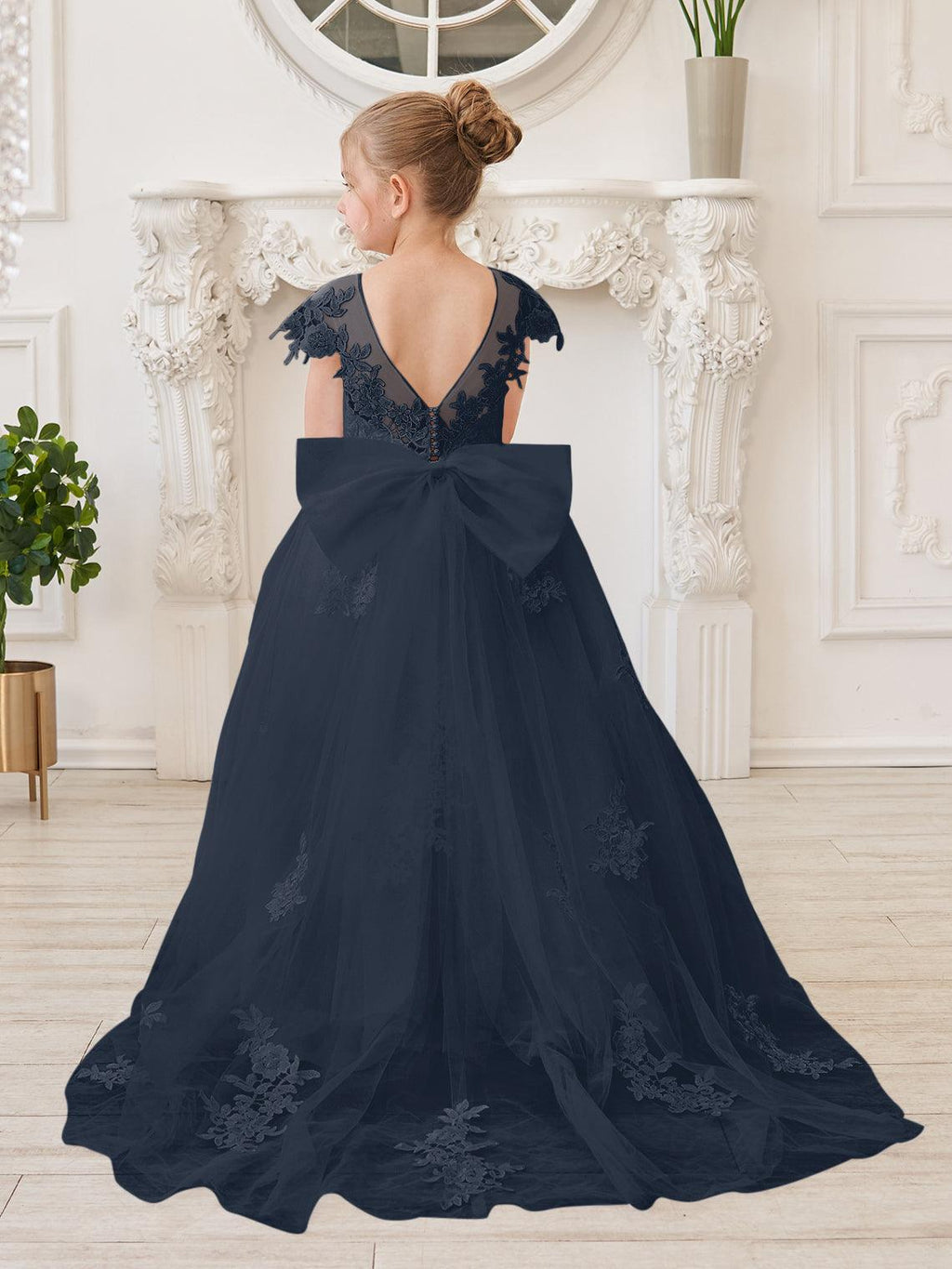 Ivory Lace Tulle First Communion Flower Girl Dress With Detachable Train