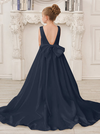 Robe de demoiselle d'honneur en satin sans manches de princesse coupe A avec traîne et nœud 