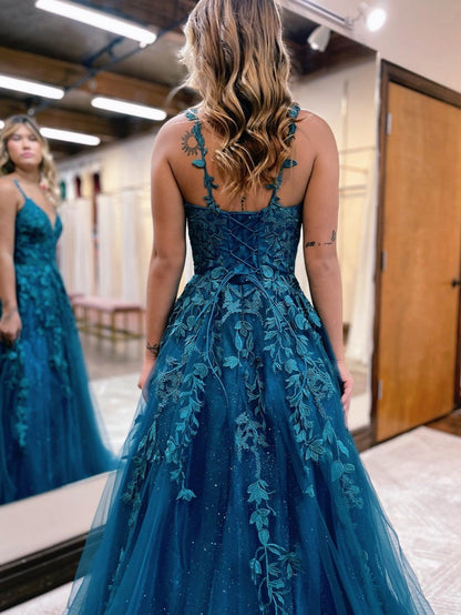 A-Linien-Ballkleid aus glitzernder Tüllspitze in Tintenblau