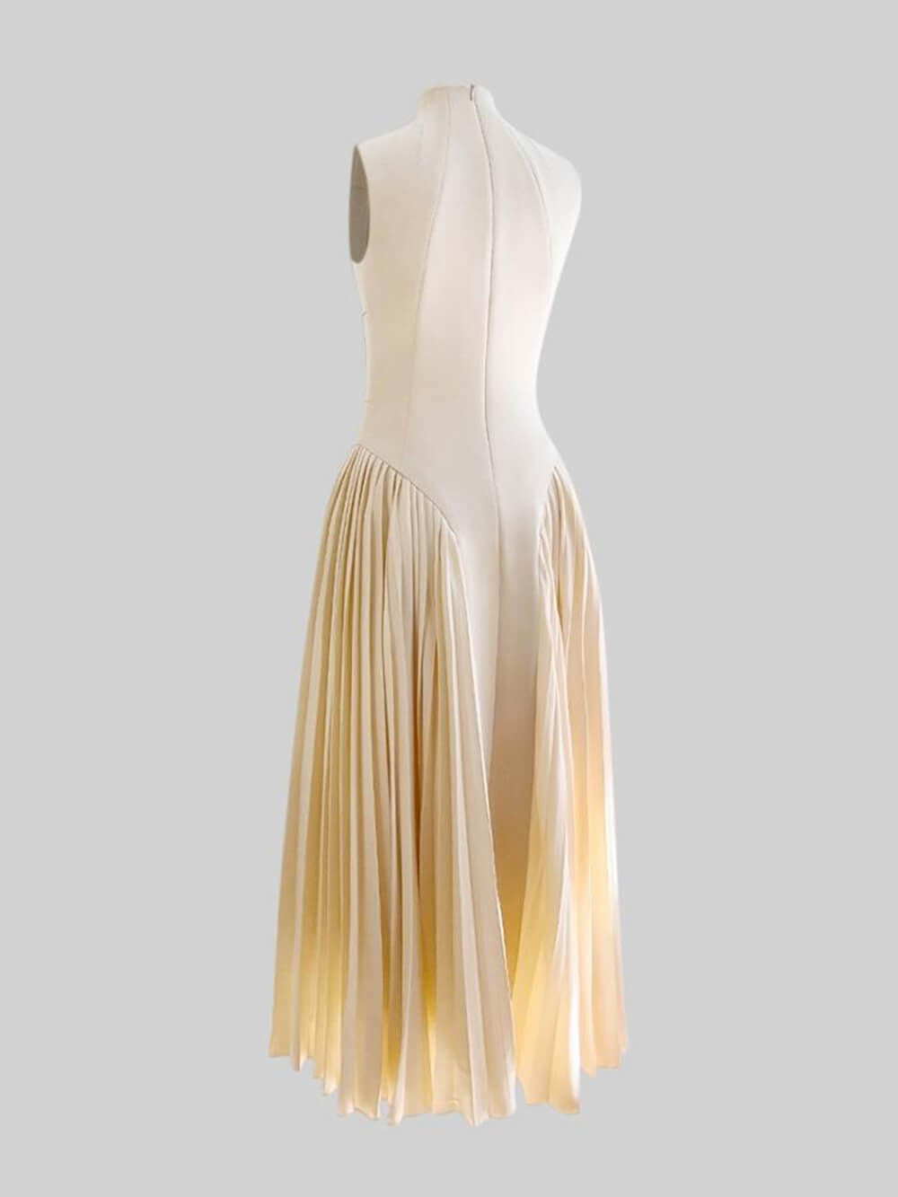 Vestido midi sin mangas con paneles plisados únicos 