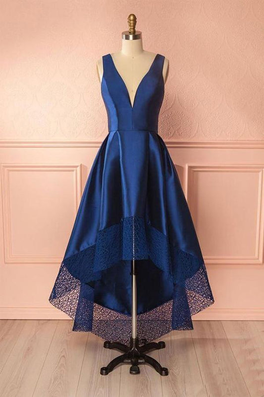 Tiefblaue V-Ausschnitt High Low Spitze Satin Ballkleider Brautjungfernkleider
