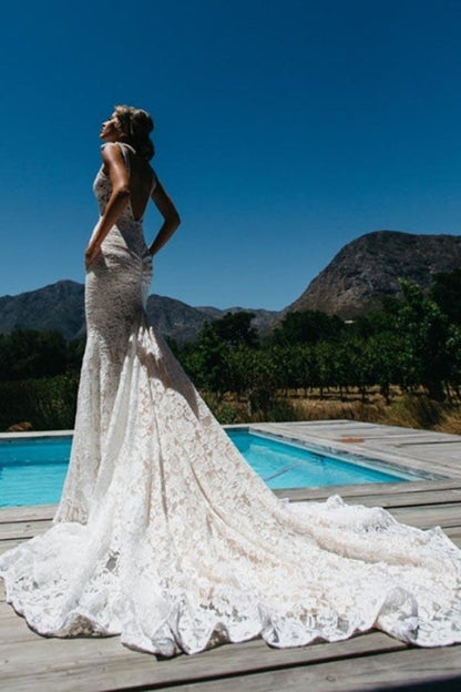 Tiefer V-Ausschnitt Strand Ärmellose Spitze Meerjungfrau Elegante Brautkleider