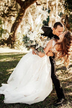 Designer A-Line Boho V-neck Straps Wedding Dresses With Lace