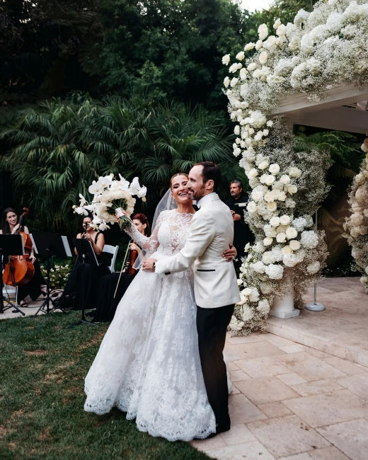 Designer A-line Long Sleeves Backless Wedding dresses with Lace