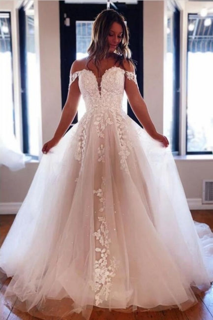 Vestidos de noiva de decote em V com decote em V e ombro de fora, com renda