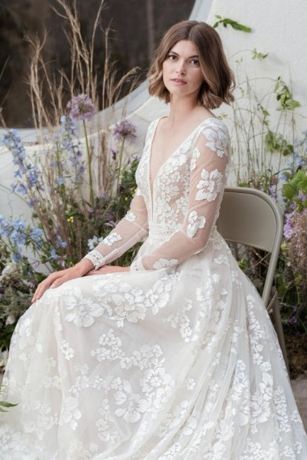 Designer Long A-Line V-neck Lace Wedding Dresses With Long Sleeves