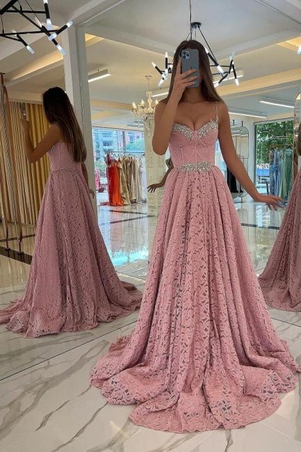 Vestidos de noche largos de diseño con tirantes finos en color rosa y encaje