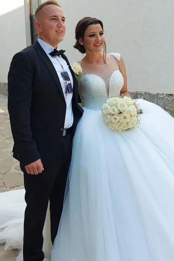 فساتين زفاف طويلة على شكل حرف أ مزينة بالترتر بدون أكمام بتصميم الأميرة