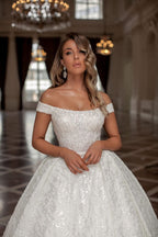 Abiti da sposa lunghi bianchi con scollo a spalle scoperte, a linea ad A, scintillanti, da principessa designer